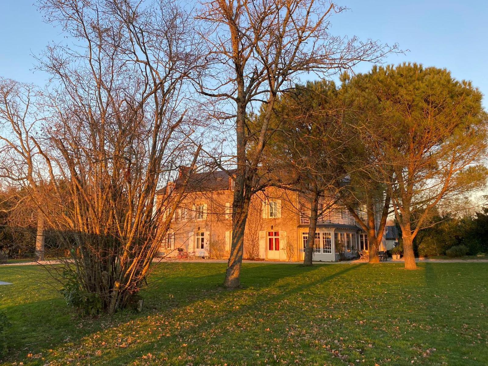 2 Chambres 5 Pers Domaine De Treuillaud Villers-les-Ormes Exterior photo